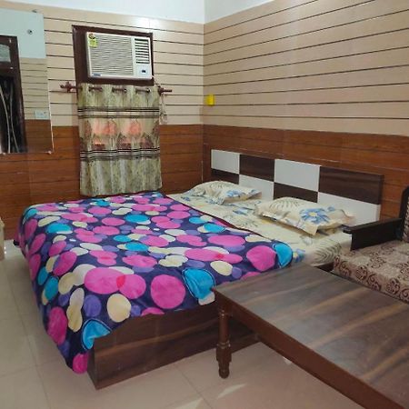 Arjun Guest House Pathankot Exterior photo